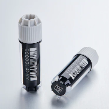 艾本德Eppendorf CryoStorage Vial, 2.0 mL, 不含 DNase、RNase、人類 DNA 和內(nèi)毒素；外螺紋，預(yù)先加蓋灰色管蓋，帶 2D SafeCode (DataMa